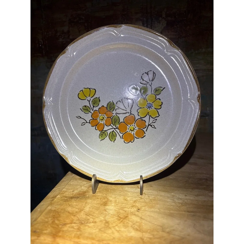 Hearthside Stoneware Spring Garden Baroque Salad Plates Set of 2 Japan Vintage
